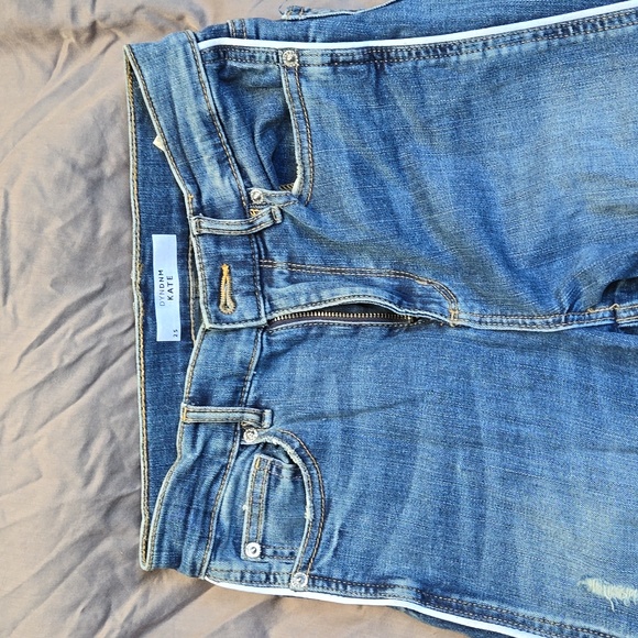 DYNDNM KATE Jeans with piping - EUC Size: 25 - Picture 2 of 5